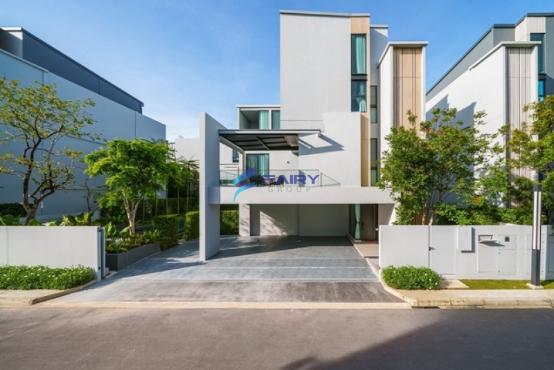 ขาย/ให้เช่าบ้านเดี่ยว 3ชั้น VIVE กรุงเทพกรีฑา ที่ดิน 110 ตร.ว พื้นที่ใช้สอย 421 ตร.ม มีลิฟท์+มีเฟอร์+สระว่ายน้ำ ตกแต่งครบพร้อมเข้าอยู่