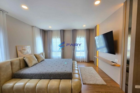 517205984__NEW